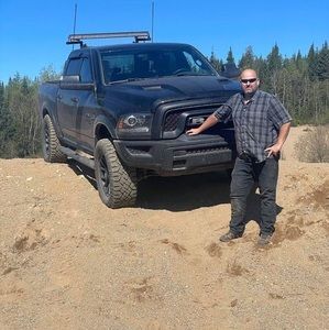 Meet your Posher, Eric